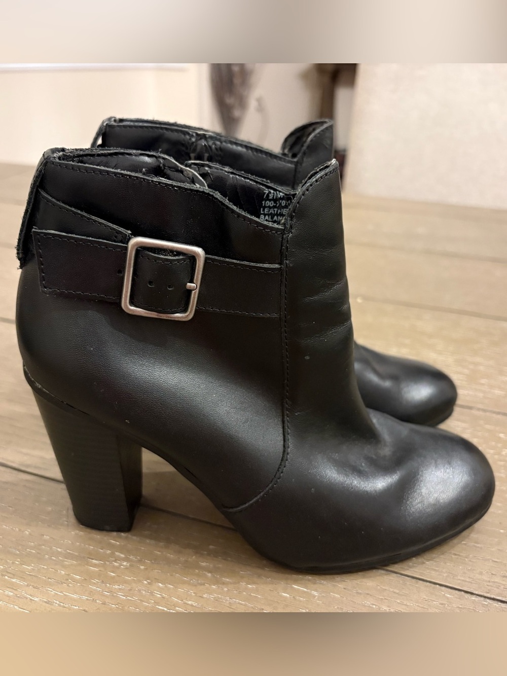 Liz Claiborne Black Leather Ankle Boots with silver Buckle - Women's
